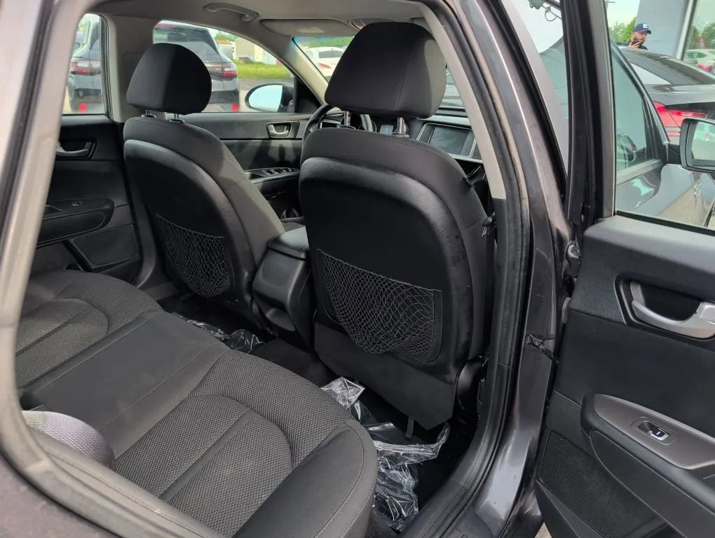 Used 2019 Kia Optima LX FWD image 20