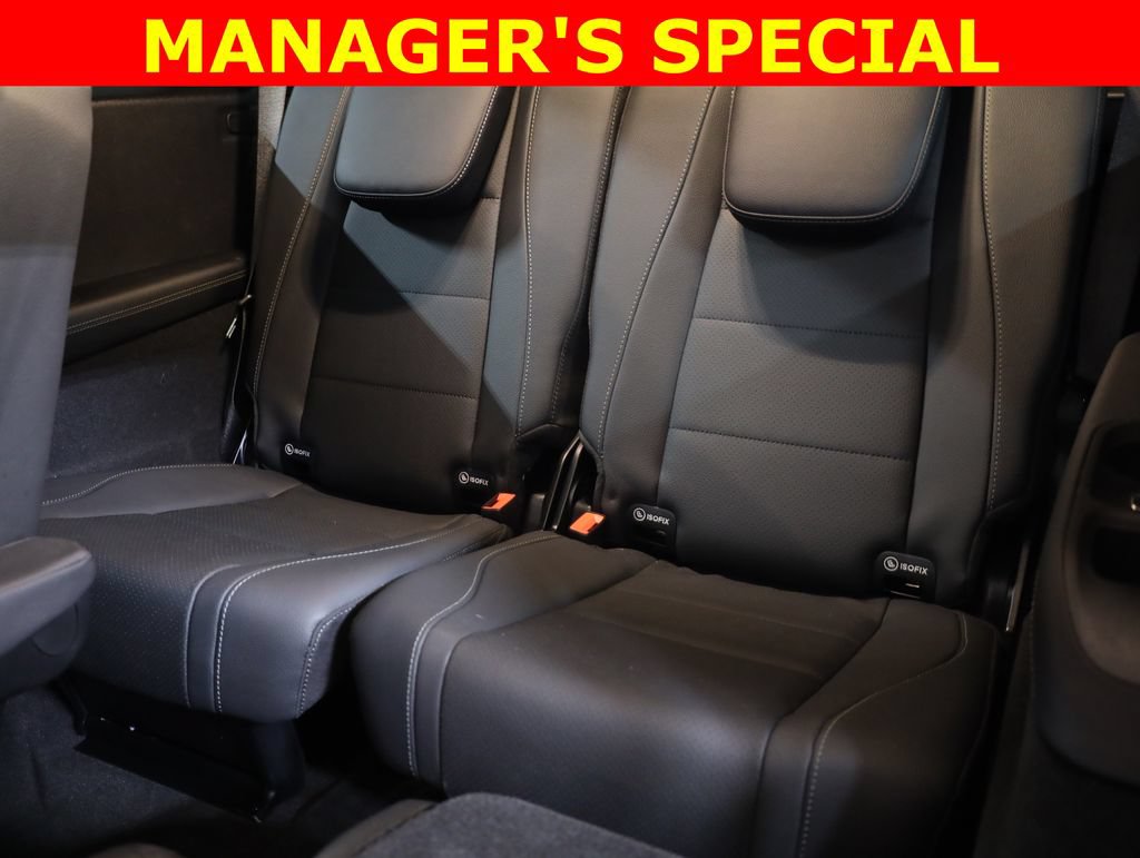 Used 2025 Mercedes-Benz GLS 450 4MATIC image 43