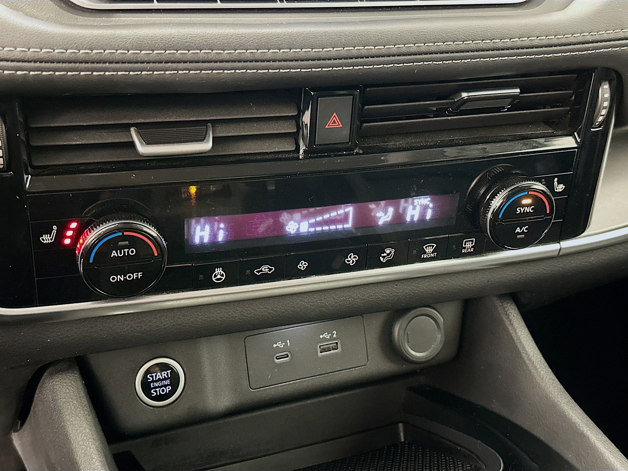 Used 2022 Nissan Rogue SV w/ SV Premium Package image 23