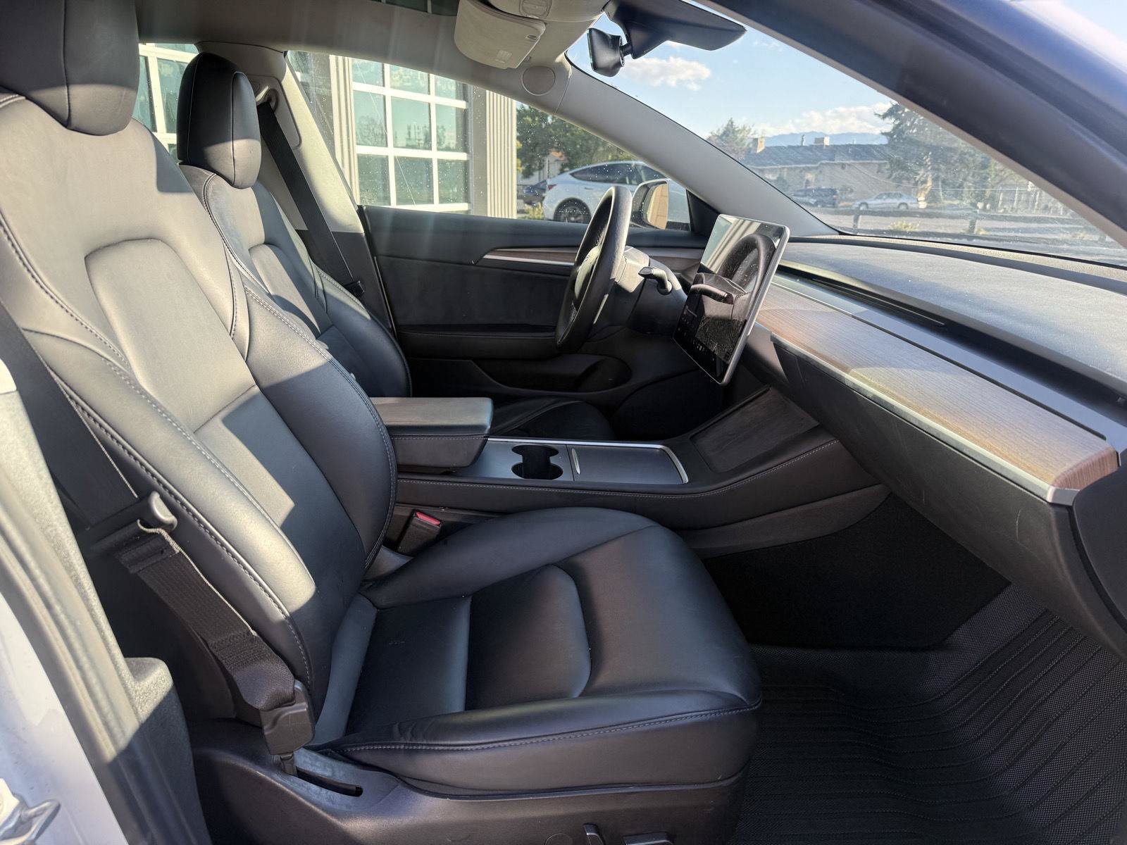 Used 2021 Tesla Model 3 Long Range AWD/4WD image 24