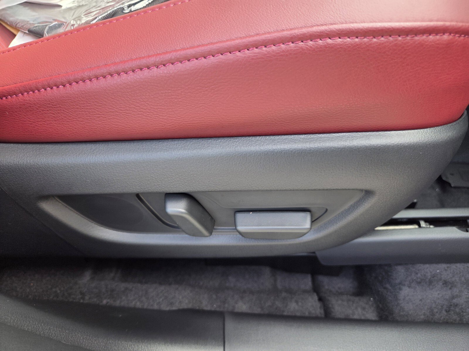 New 2026 MAZDA CX-70 3.3 Turbo S w/ Premium Package AWD/4WD image 16