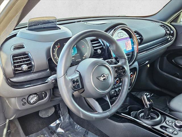 Used 2022 MINI Cooper Clubman S w/ Premium Package image 10