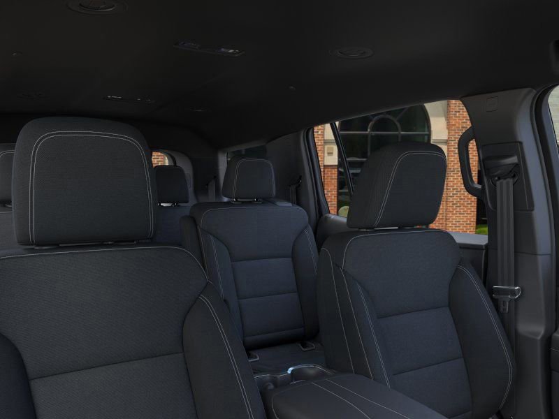 New 2026 Chevrolet Traverse LT w/ Driver Confidence Package image 24