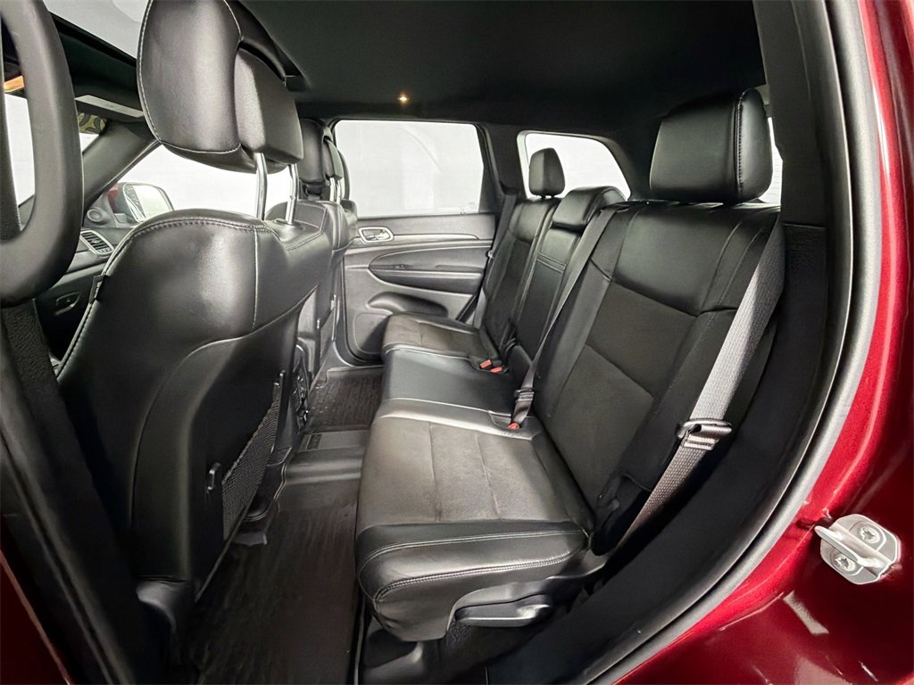 Used 2020 Jeep Grand Cherokee Altitude image 22