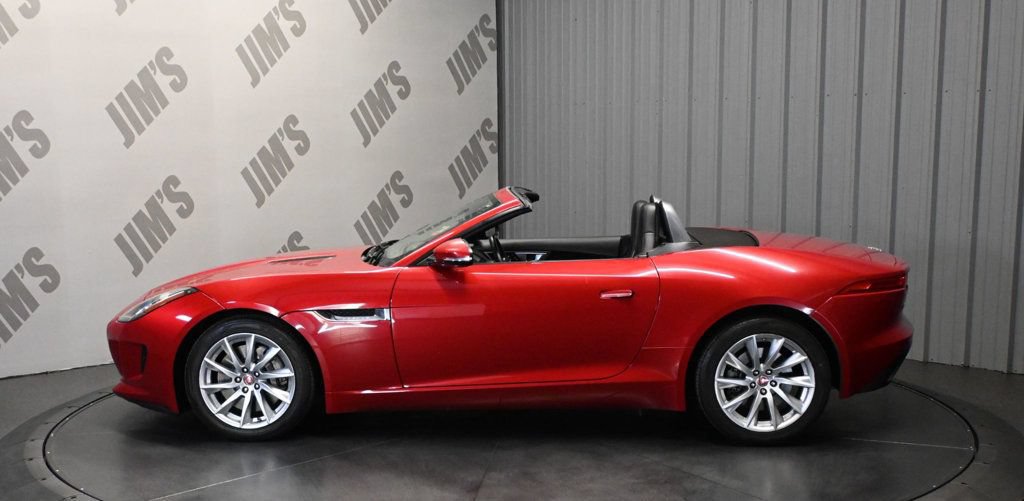 Used 2016 Jaguar F-TYPE Convertible RWD image 9