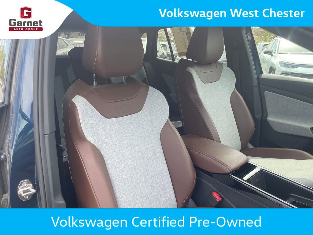 Certified 2023 Volkswagen ID.4 Pro AWD/4WD image 33