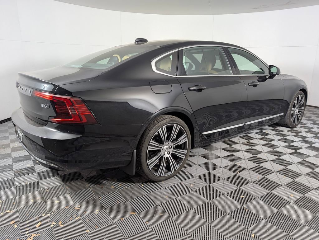 Used 2024 Volvo S90 B6 Ultimate image 7
