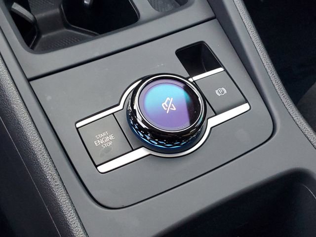 Certified 2025 Volkswagen Tiguan S image 23