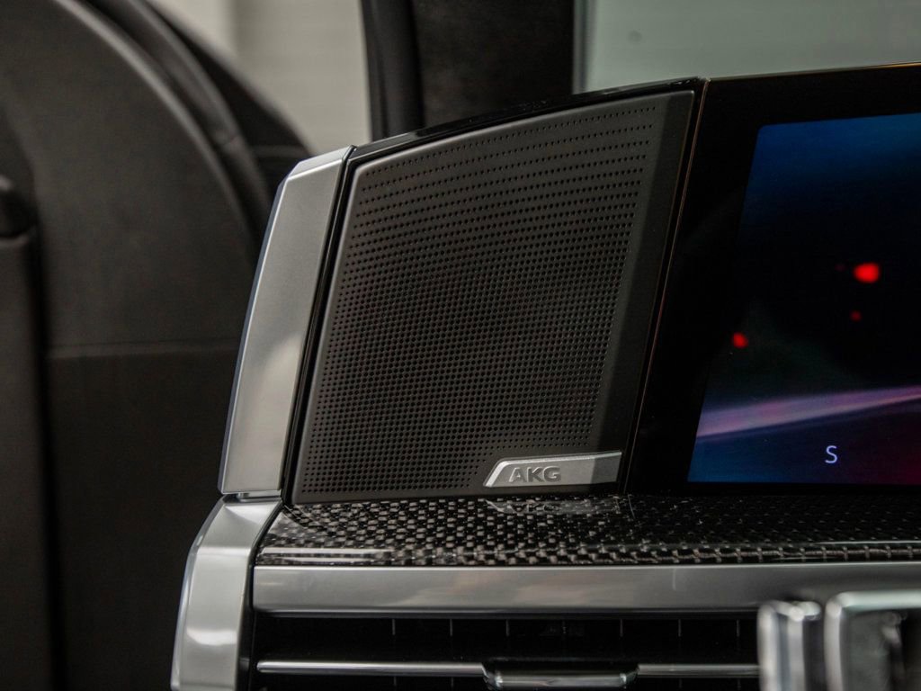 Used 2025 Cadillac Escalade V image 25