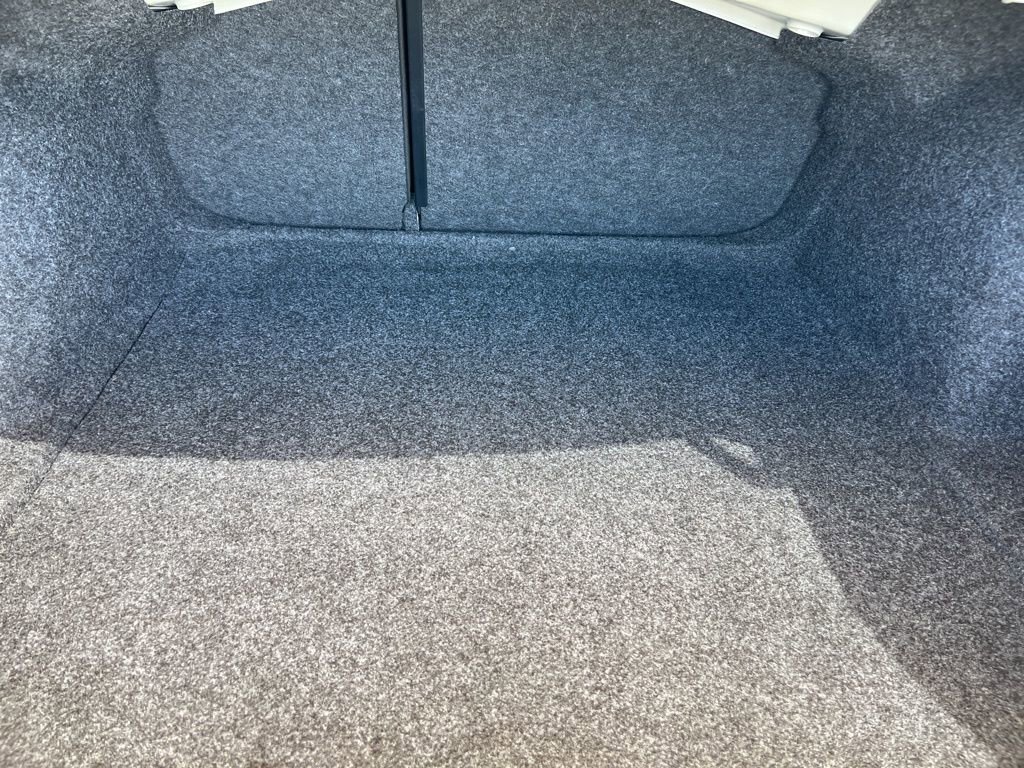 Certified 2024 Volkswagen Jetta SEL FWD image 32