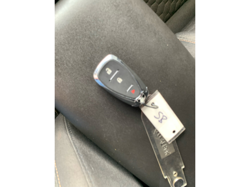 Used 2020 Chevrolet Equinox LT FWD image 26