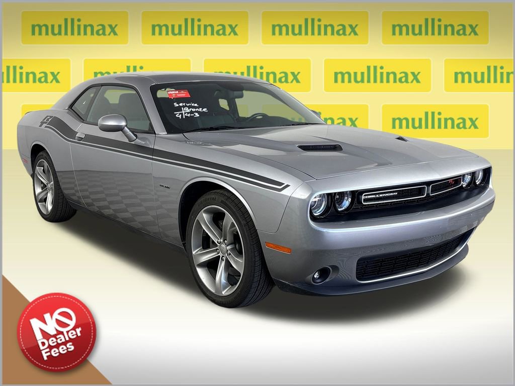 Used 2015 Dodge Challenger R/T w/ Quick Order Package 28B R/T image 1