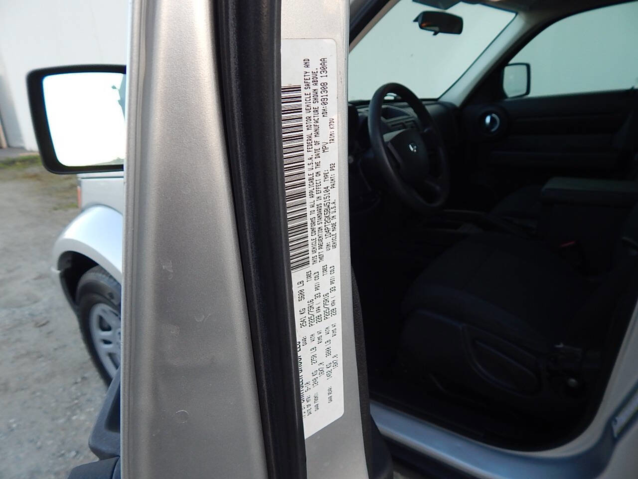 Used 2011 Dodge Nitro SE RWD image 26