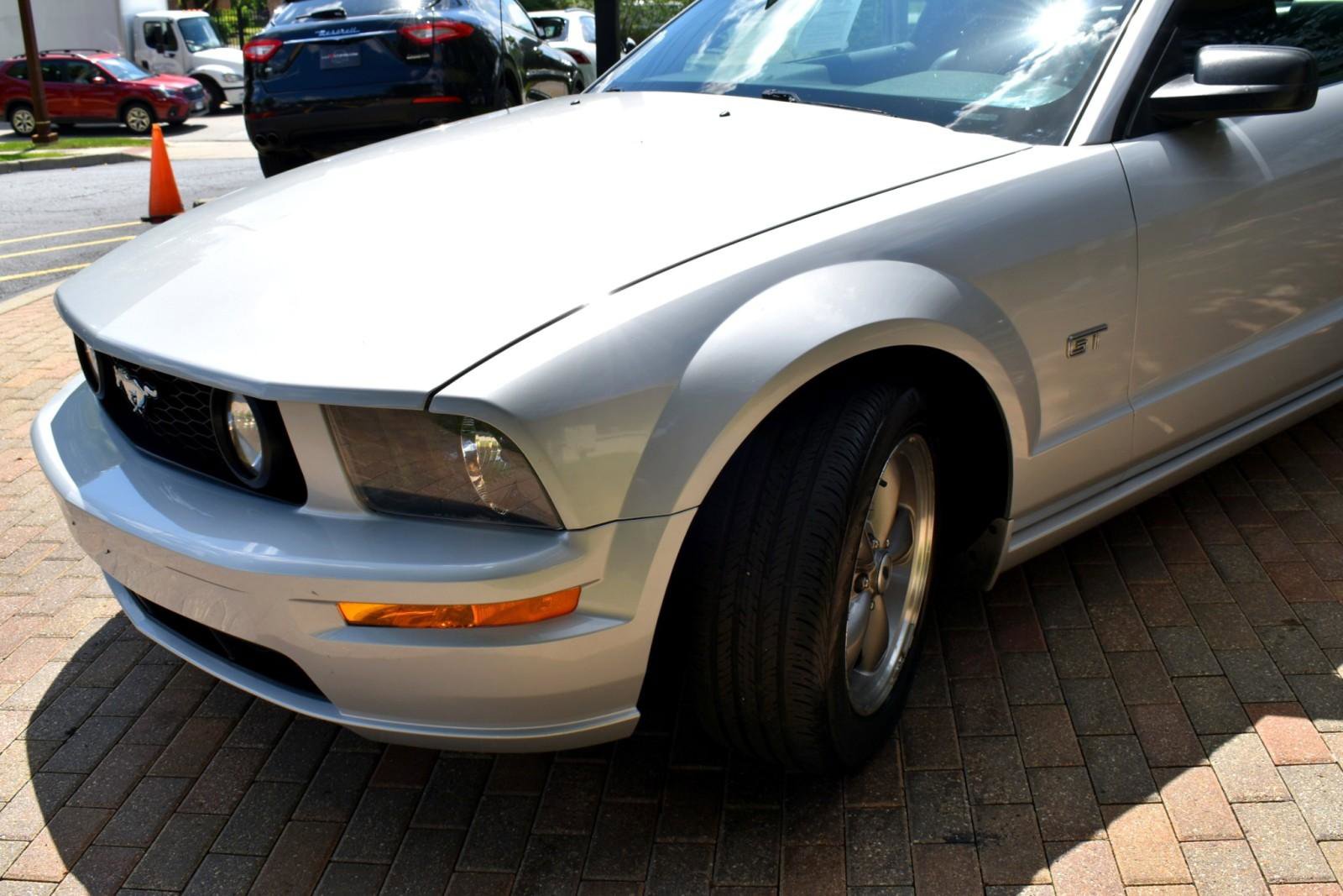 Used 2006 Ford Mustang GT Premium image 8