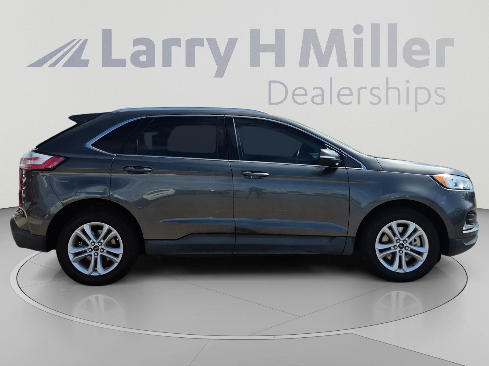 Used 2019 Ford Edge SEL w/ Equipment Group 201A AWD/4WD image 6