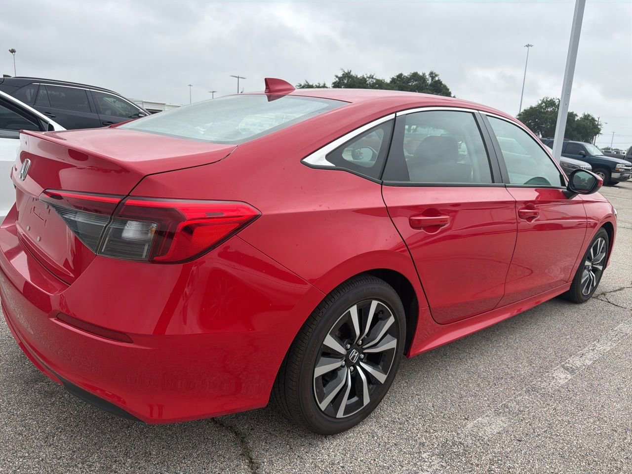 Used 2024 Honda Civic EX image 6