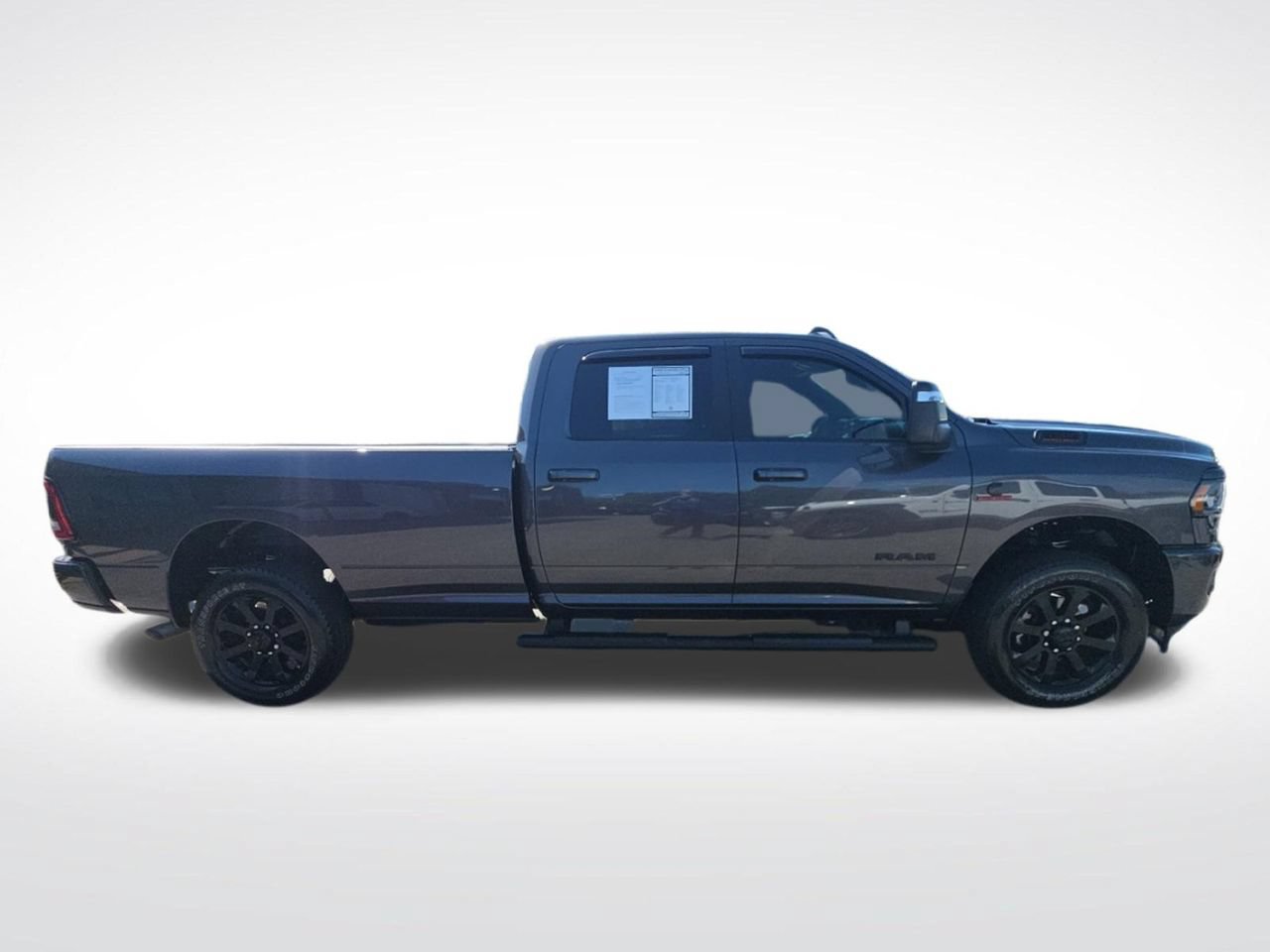 Used 2024 RAM 3500 Big Horn w/ Night Edition AWD/4WD image 6