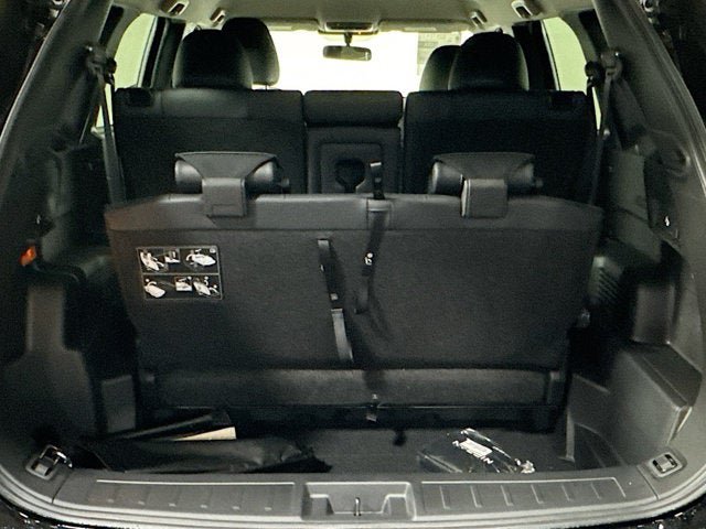 New 2026 Nissan Rogue SL AWD/4WD image 23