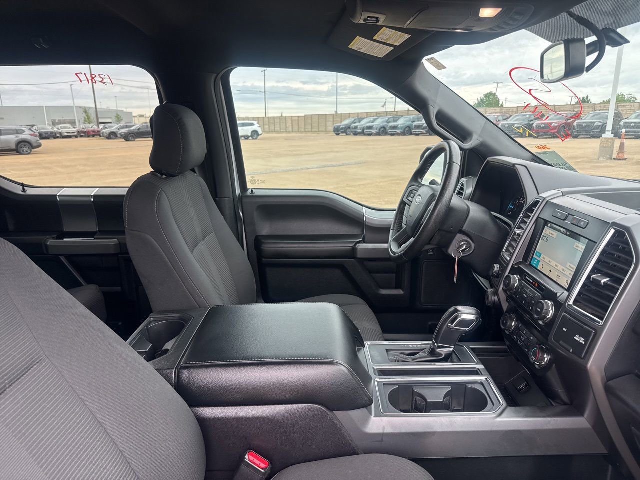 Used 2016 Ford F150 XLT w/ Equipment Group 302A Luxury AWD/4WD image 30