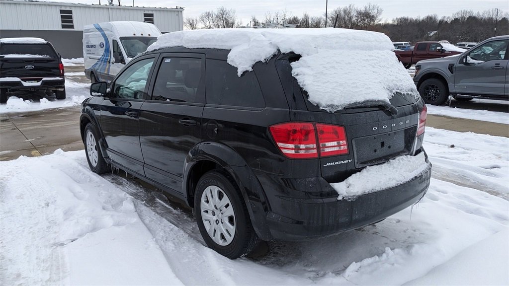 Used 2019 Dodge Journey SE image 5