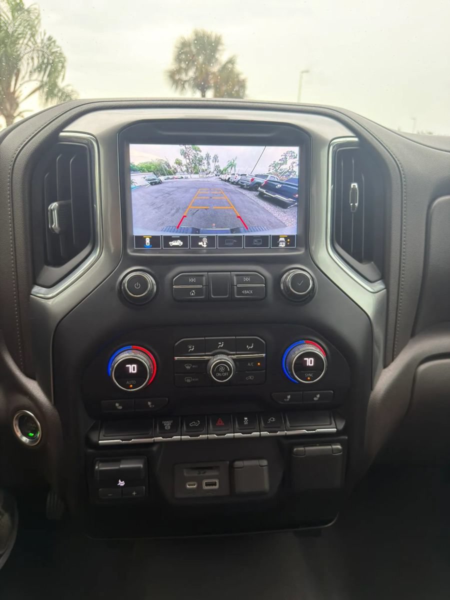 Used 2020 Chevrolet Silverado 3500 LTZ w/ Gooseneck/5TH Wheel Package AWD/4WD image 13
