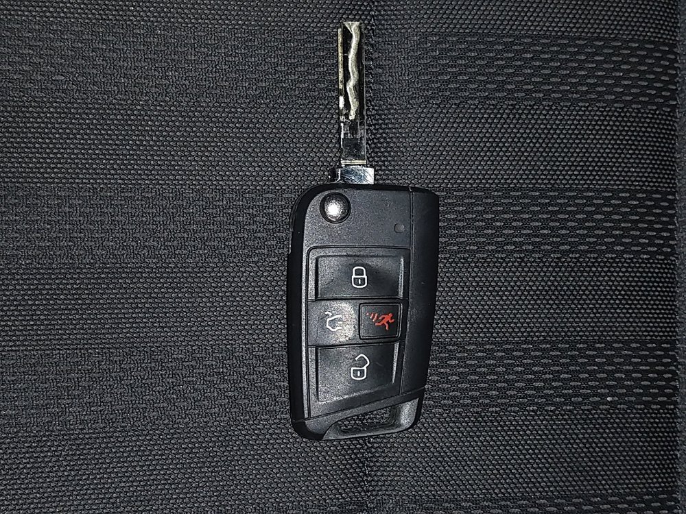 Used 2024 Volkswagen Jetta Sport image 32