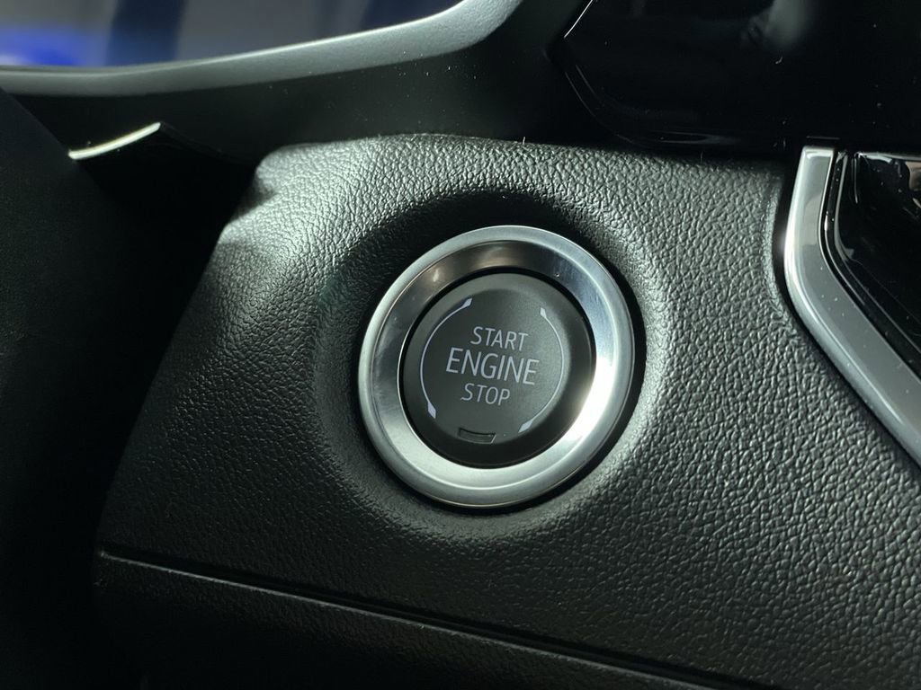 New 2025 Chevrolet Colorado W/T w/ WT Custom Package image 18