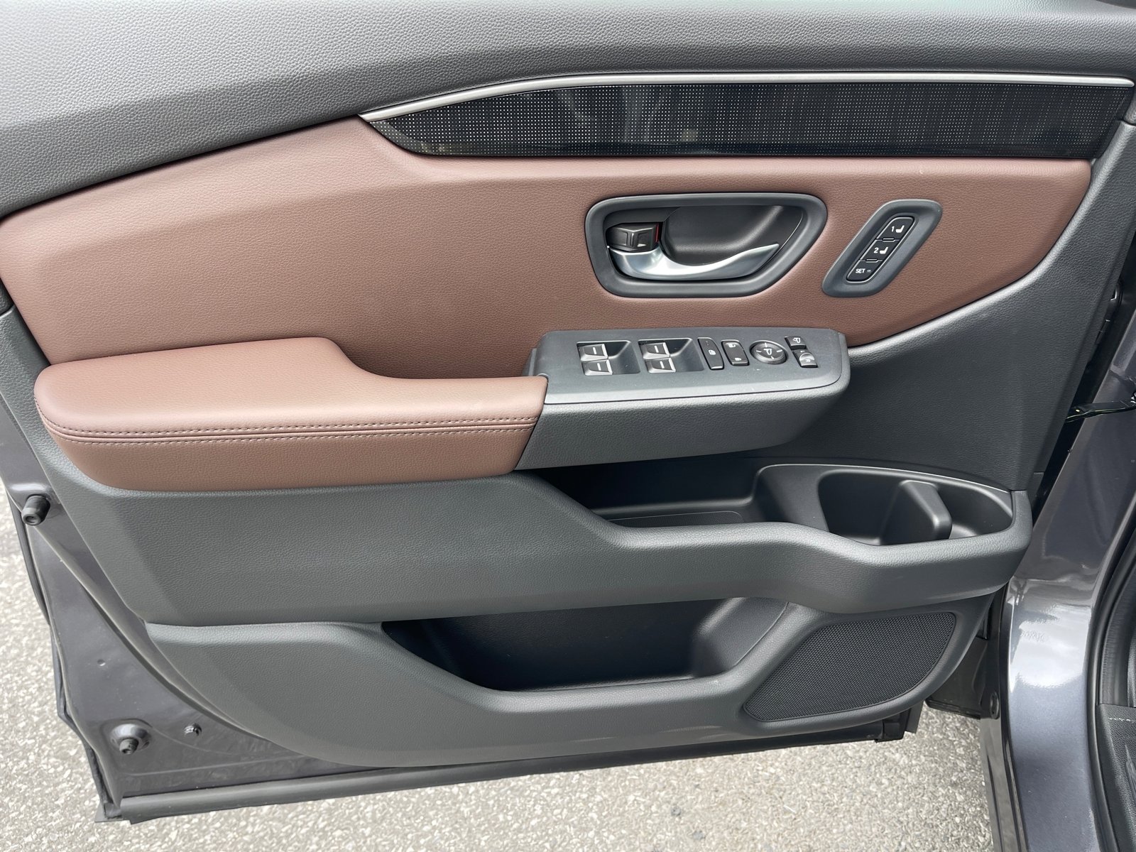 New 2025 Honda Pilot Elite image 10