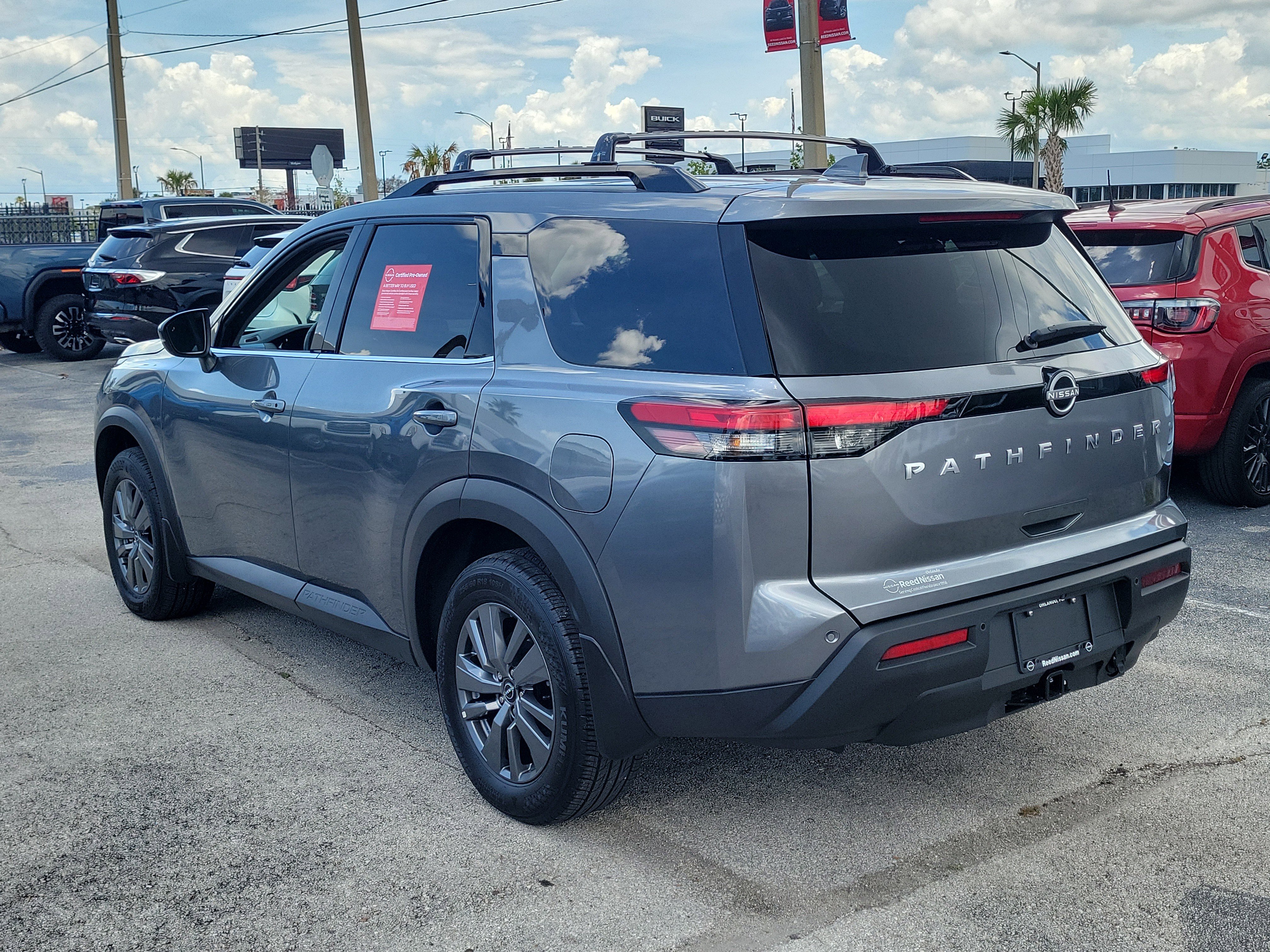 Certified 2025 Nissan Pathfinder SV w/ SV Premium Package FWD image 9