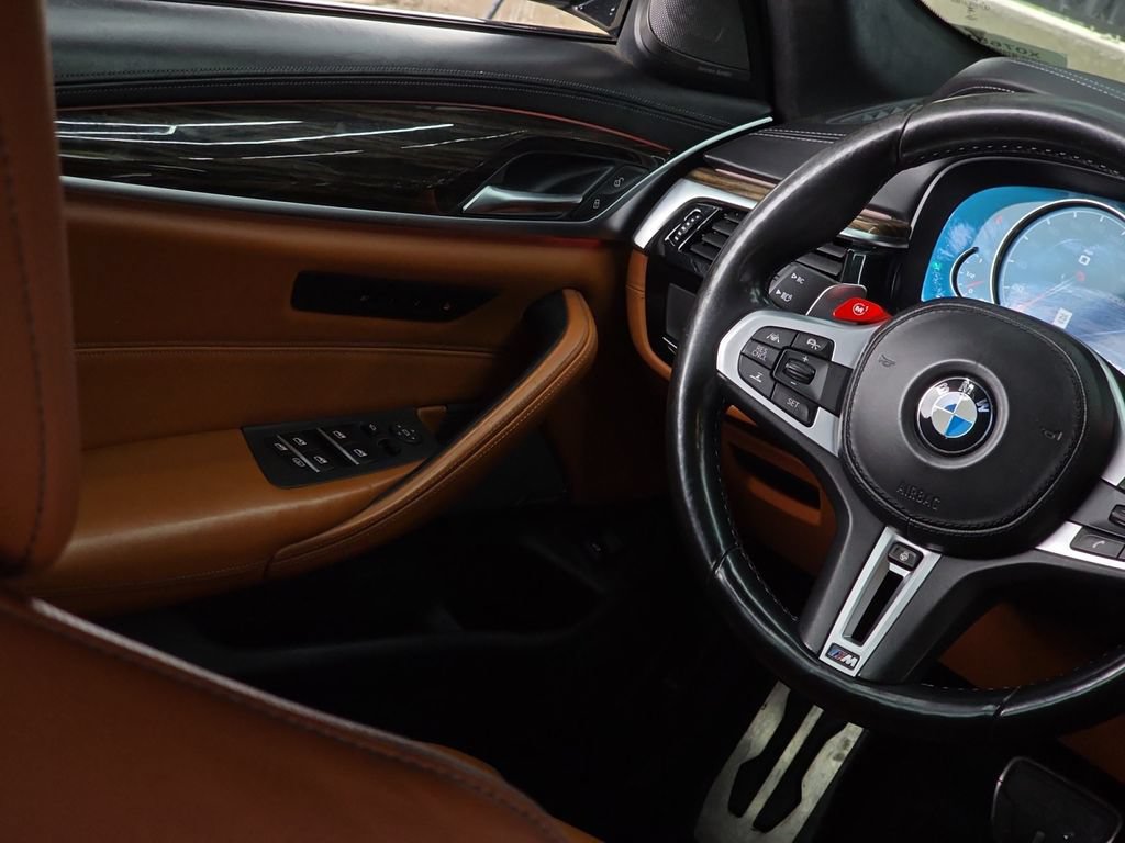 Used 2018 BMW M5 w/ Executive Package AWD/4WD image 36
