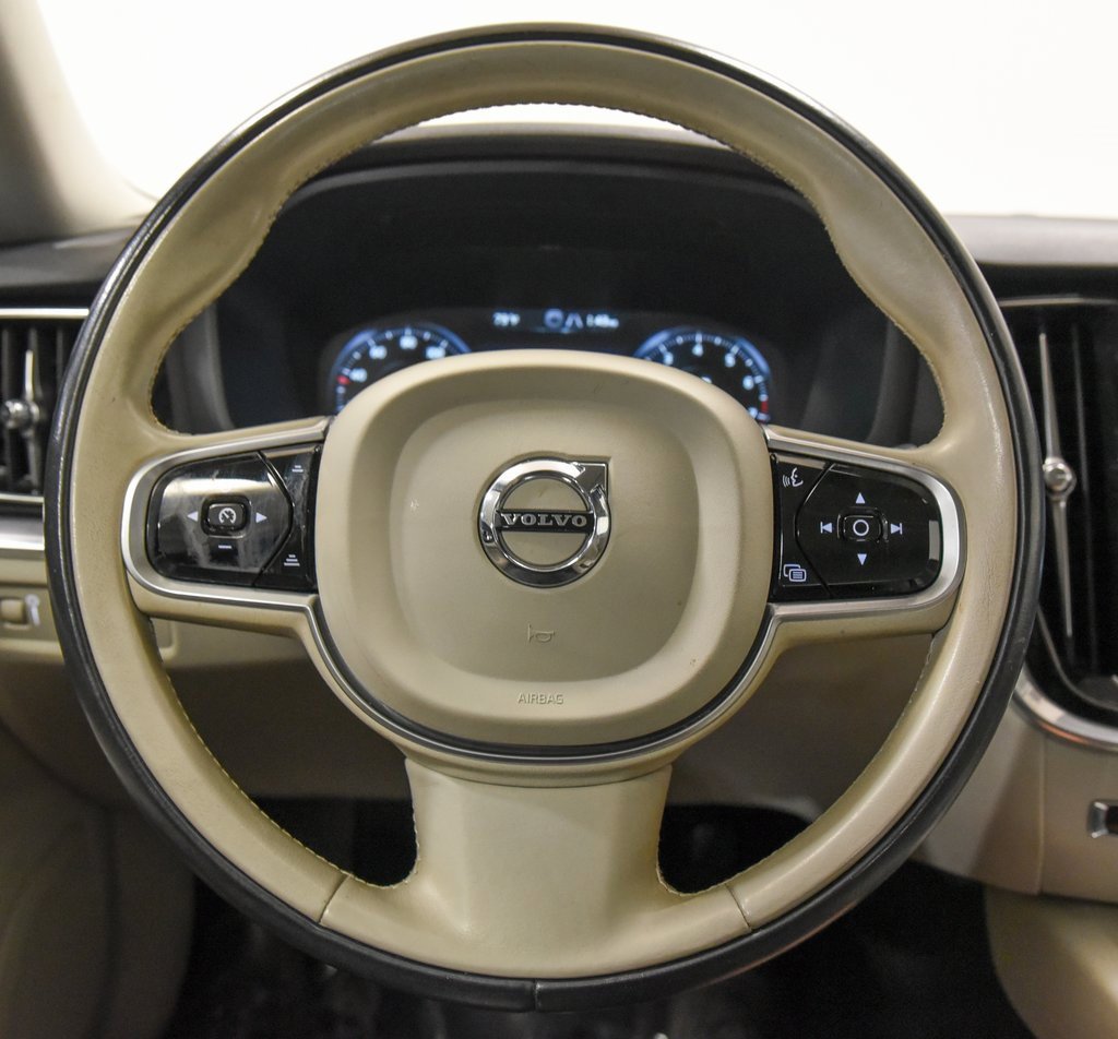 Used 2020 Volvo S60 T6 Momentum w/ Protection Package Premier image 27