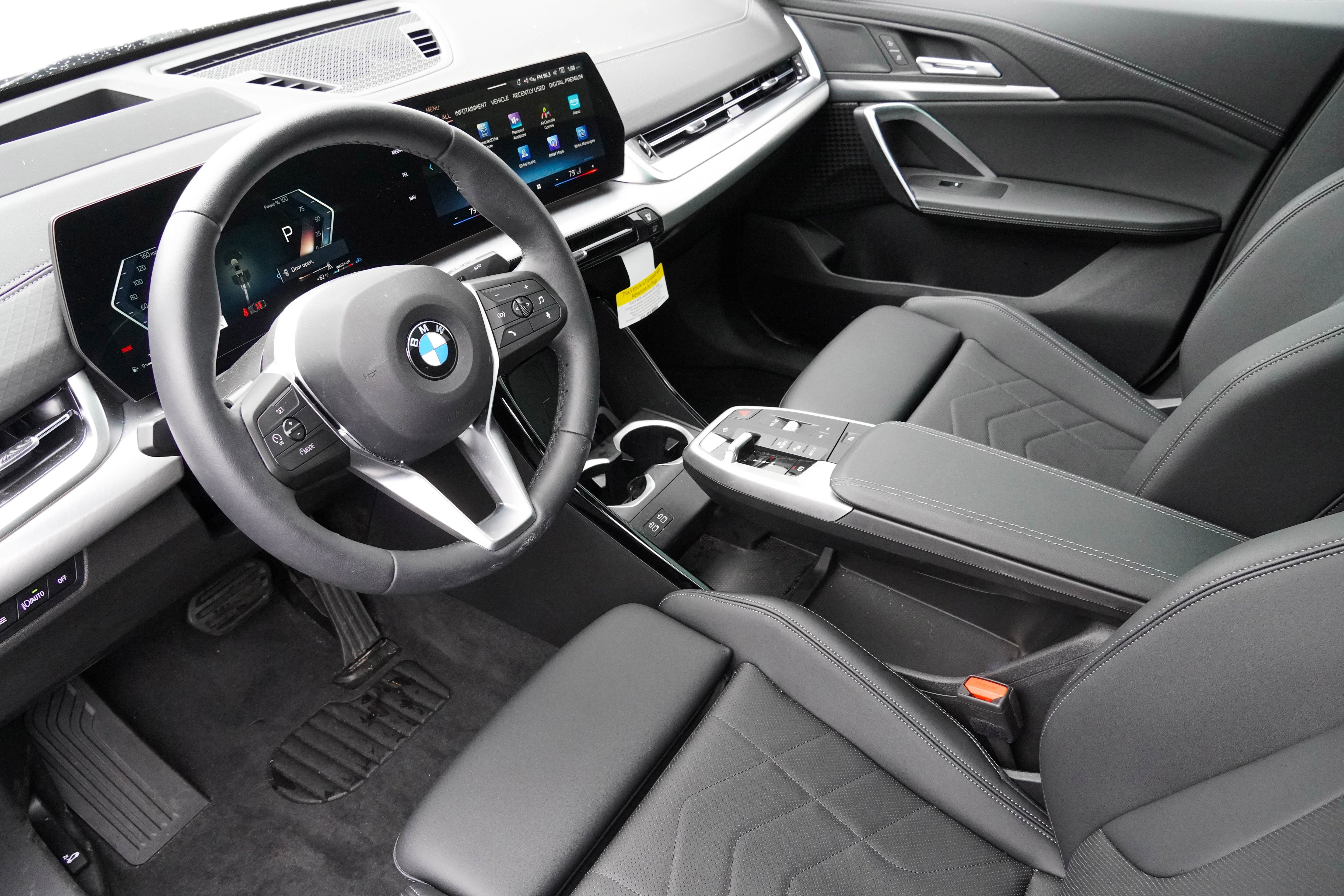 Used 2026 BMW X2 xDrive28i w/ Technology Package image 9