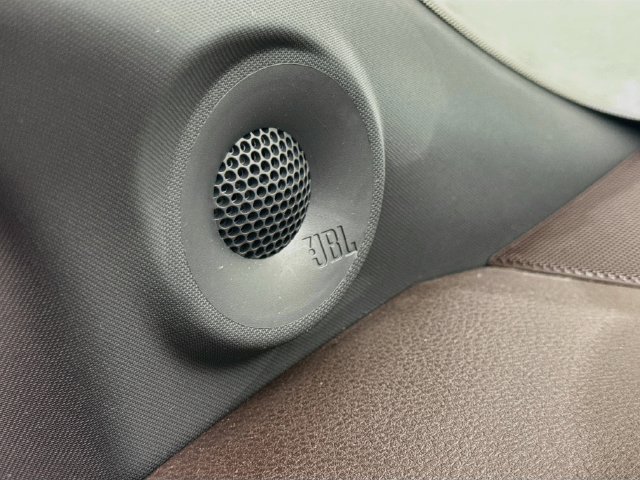 Used 2022 Toyota Sienna Platinum AWD/4WD image 19