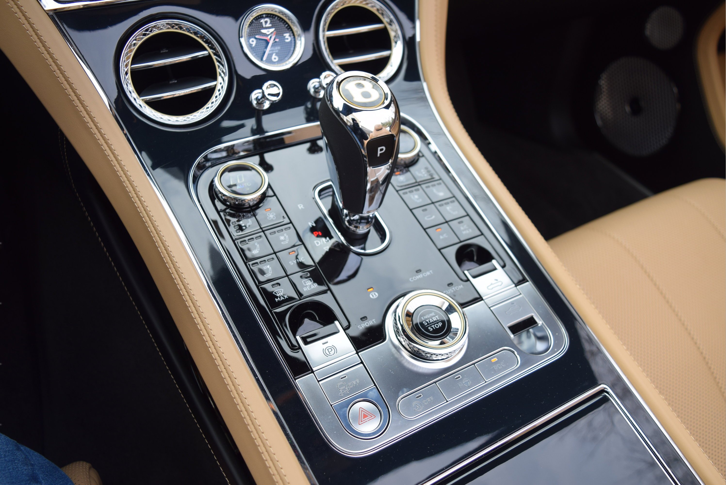 Used 2020 Bentley Continental GT AWD/4WD image 40