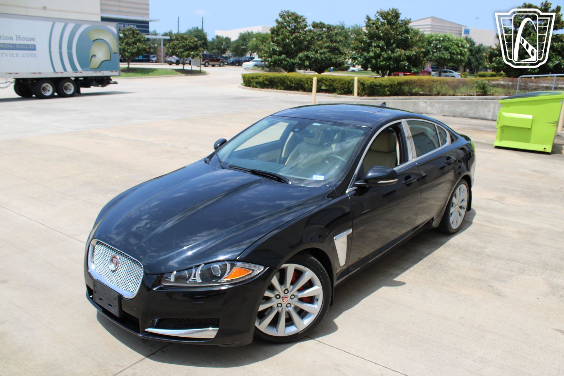 Used 2014 Jaguar XF 3.0 RWD image 38