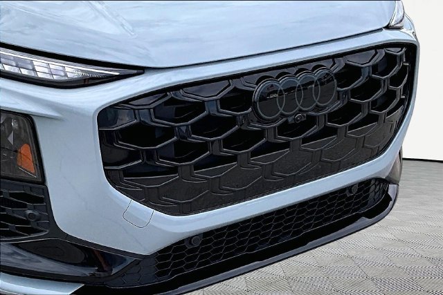 New 2026 Audi Q3 quattro 2.0T AWD/4WD image 30