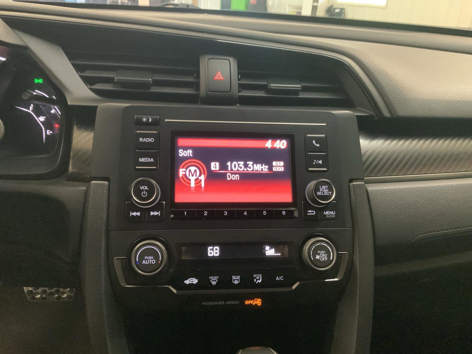 Used 2018 Honda Civic Sport image 19