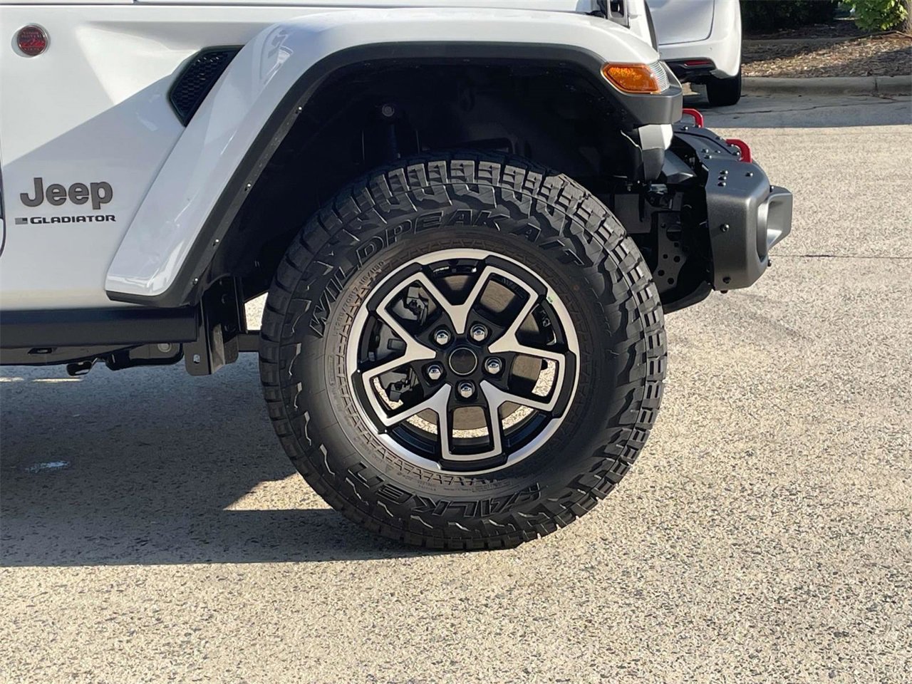 New 2025 Jeep Gladiator Rubicon image 37