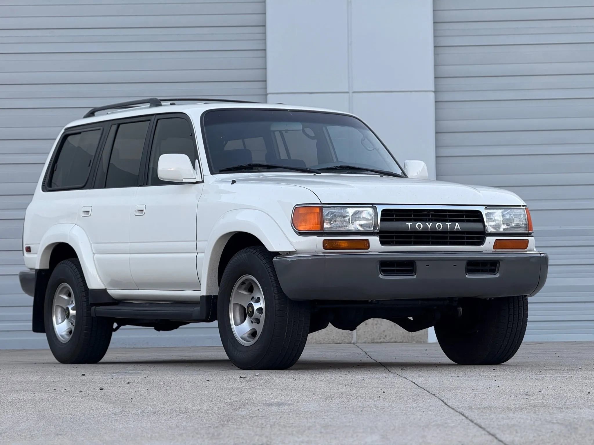 Used 1994 Toyota Land Cruiser image 10