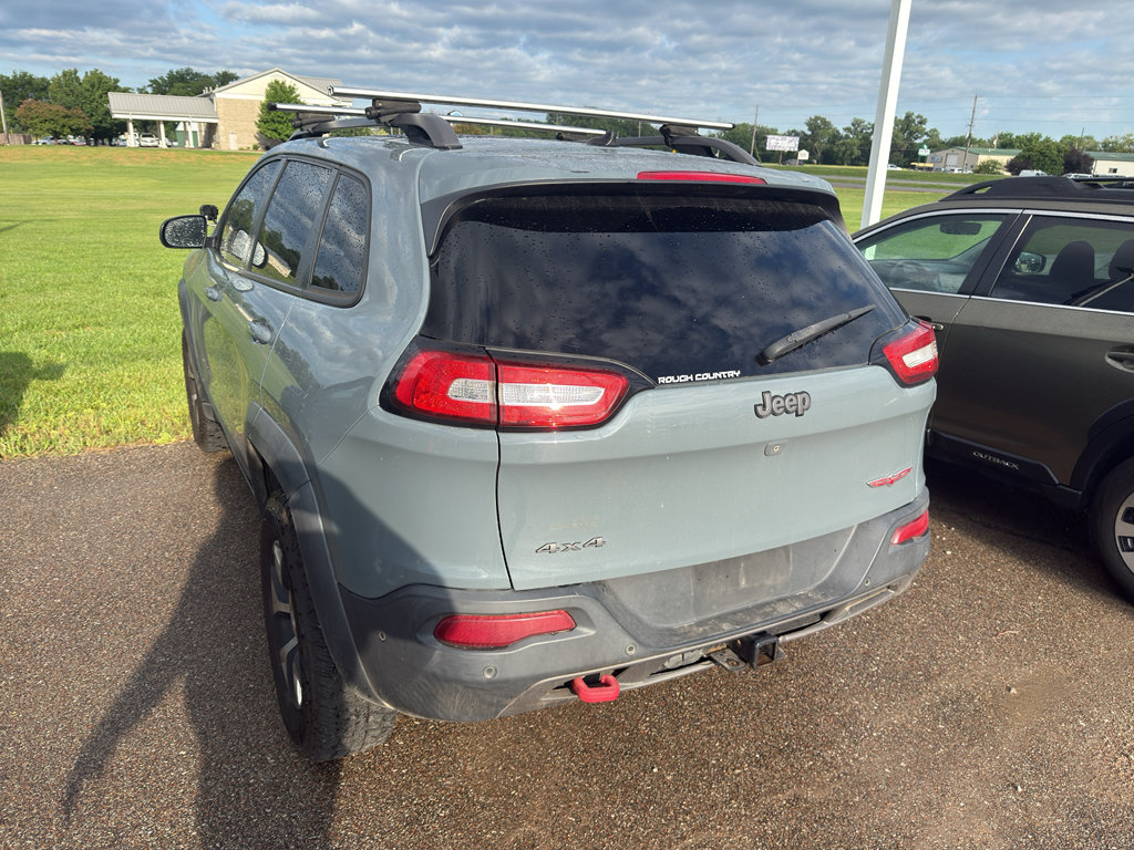 Used 2014 Jeep Cherokee Trailhawk w/ Technology Group AWD/4WD image 9