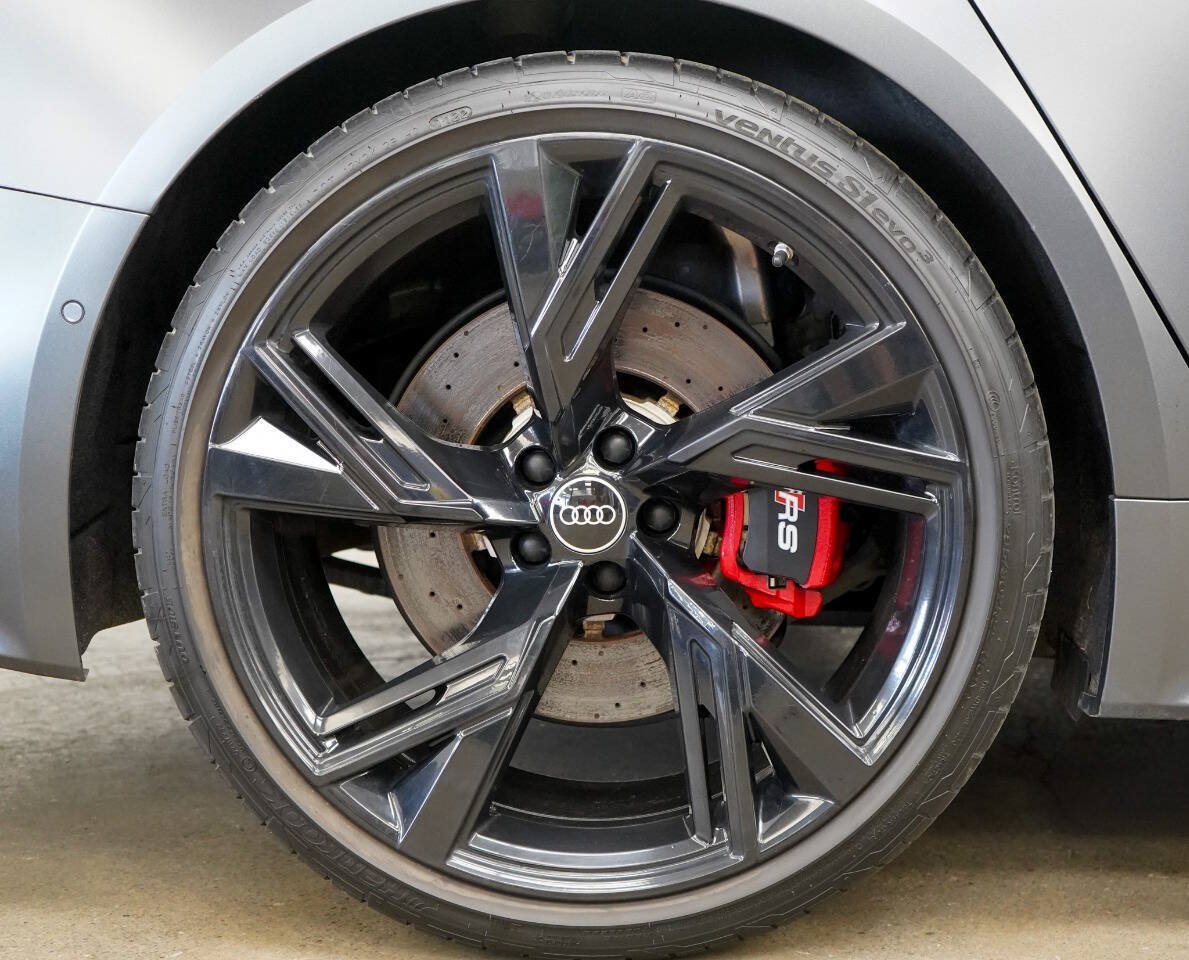 Used 2022 Audi RS 6 AWD/4WD image 15