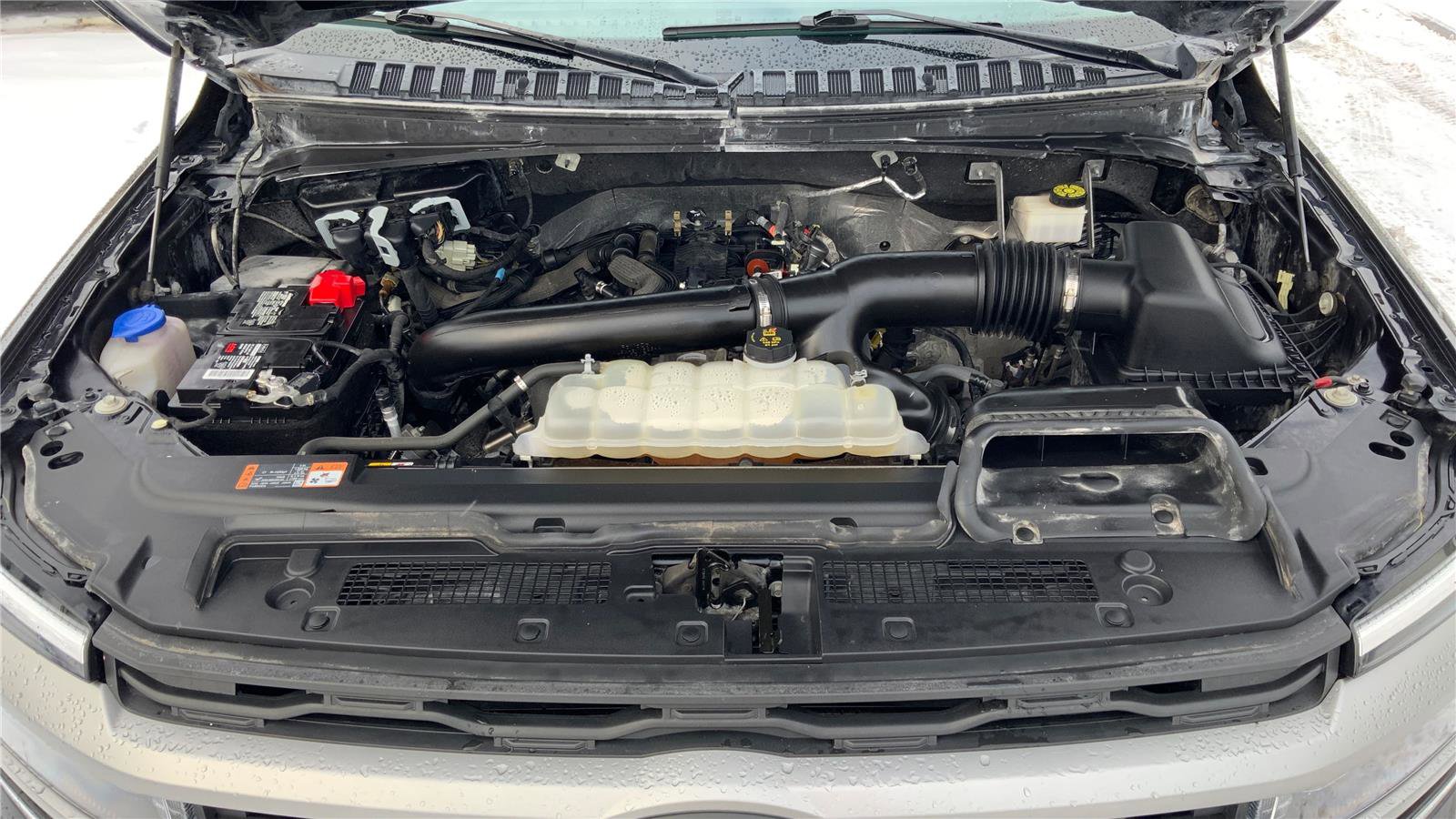 Used 2024 Ford Expedition XLT AWD/4WD image 23