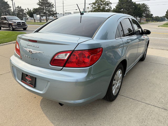 Used 2009 Chrysler Sebring LX FWD image 5