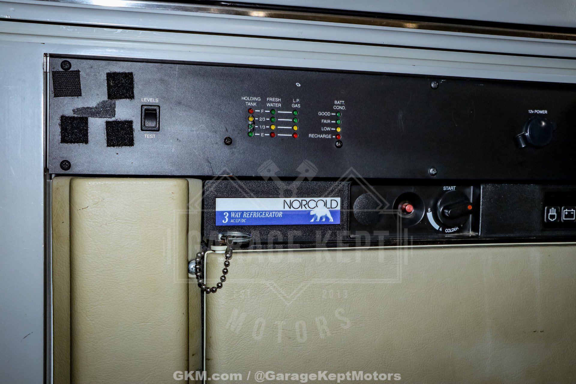 Used 2003 Volkswagen Eurovan MV image 98