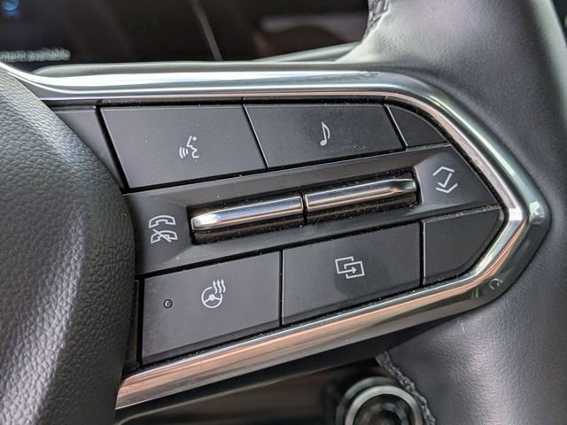 Used 2025 Chevrolet Equinox LT FWD image 19