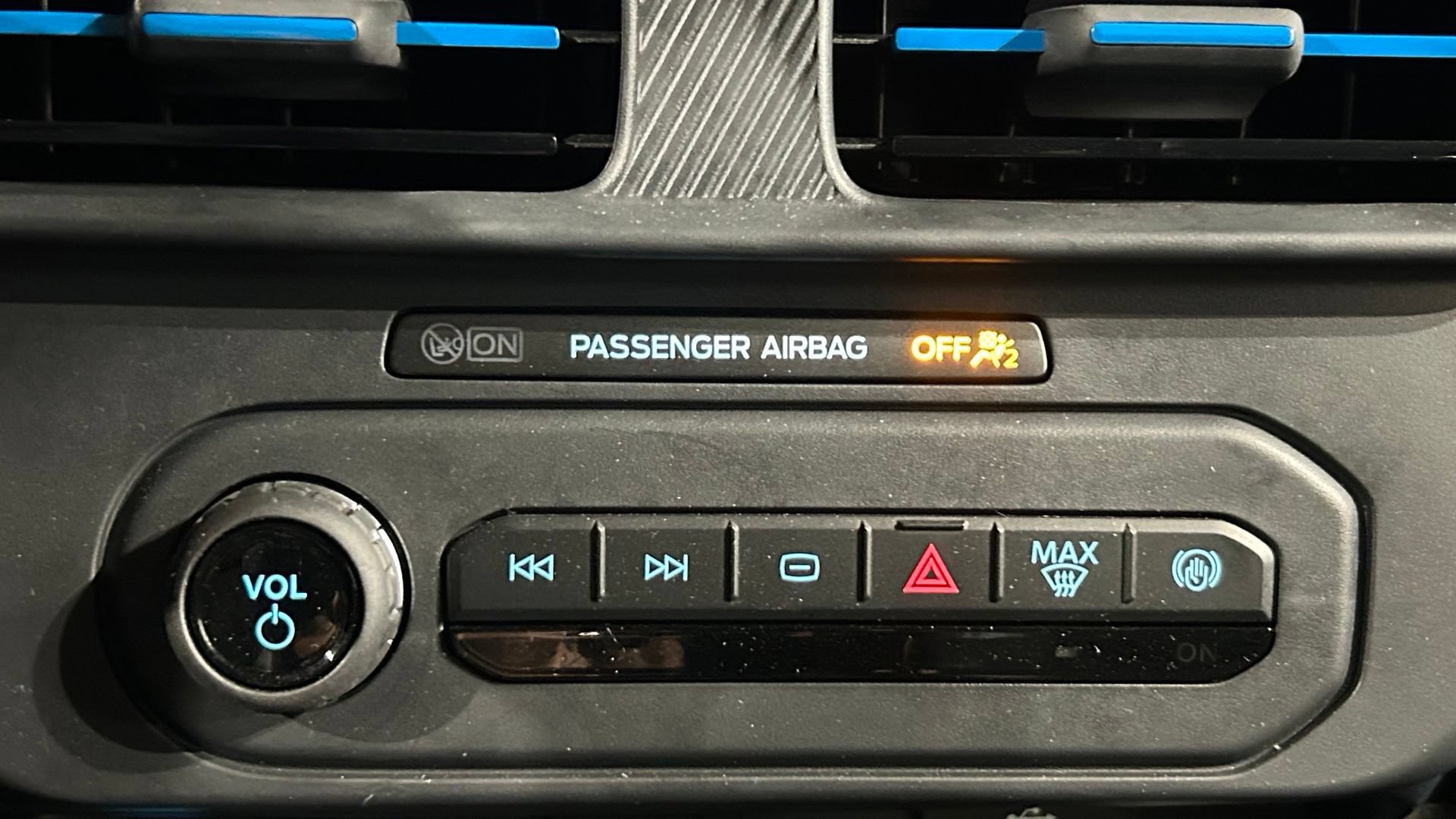Used 2025 Ford Maverick Lobo AWD/4WD image 76