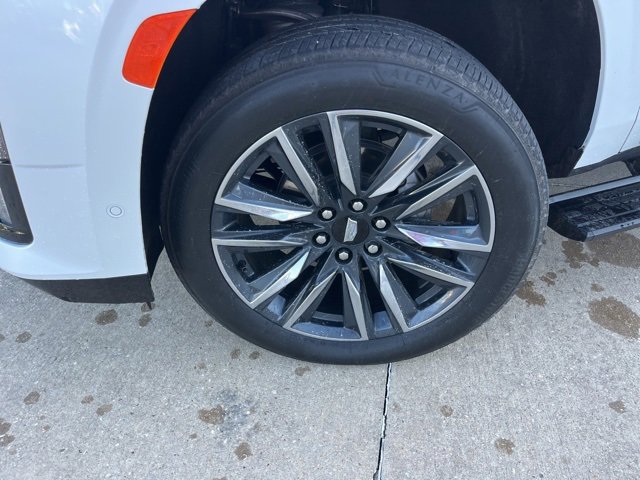 Used 2024 Cadillac Escalade Sport Platinum w/ Heavy-Duty Trailer Package image 54