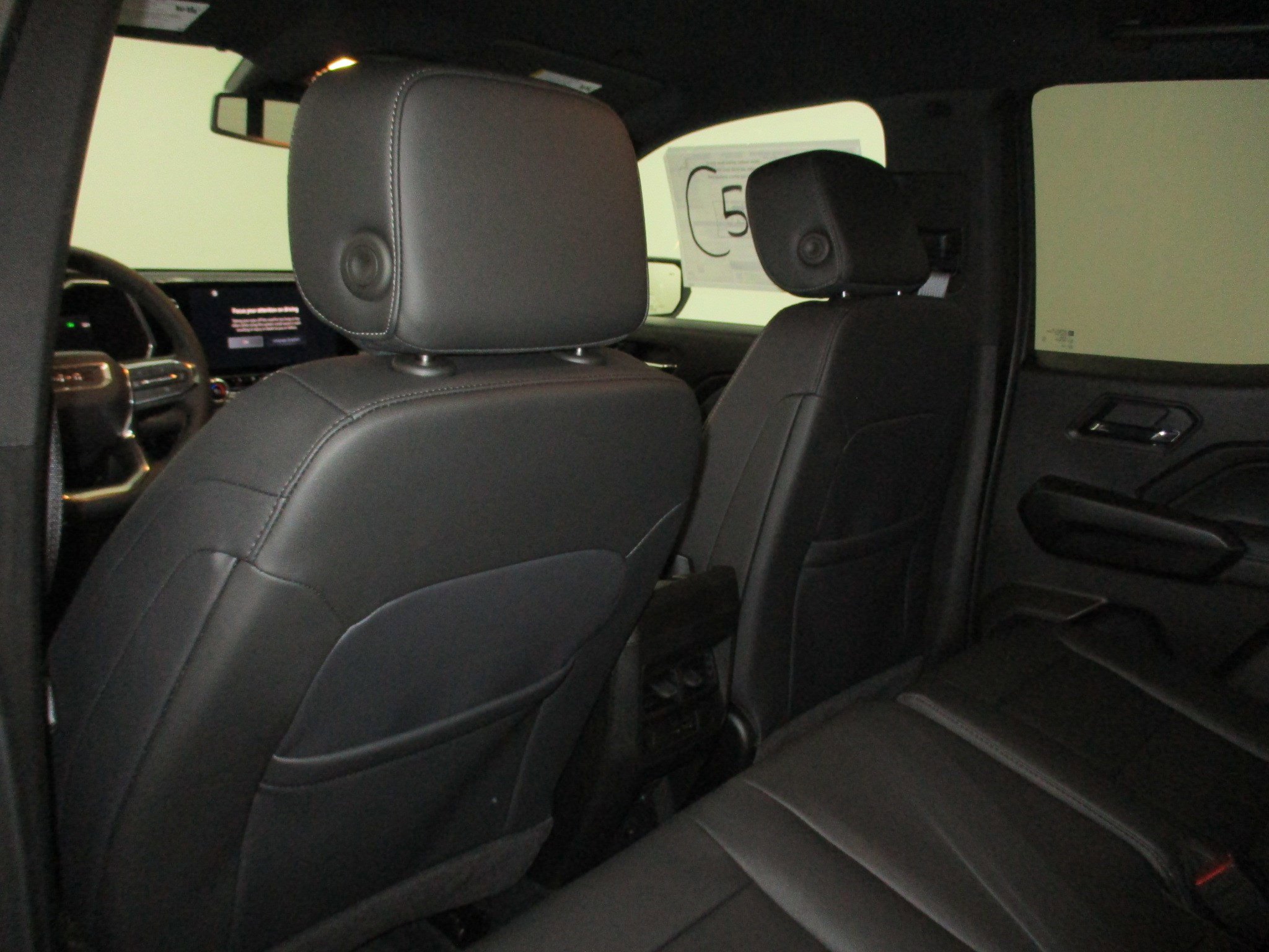 New 2026 GMC Canyon Elevation w/ Convenience Package image 19