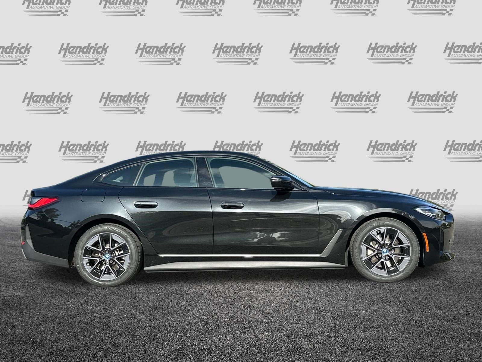 Certified 2023 BMW i4 eDrive40 RWD image 3