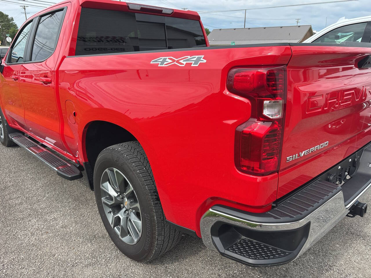 Used 2026 Chevrolet Silverado 1500 LT w/ All Star Edition Plus AWD/4WD image 12